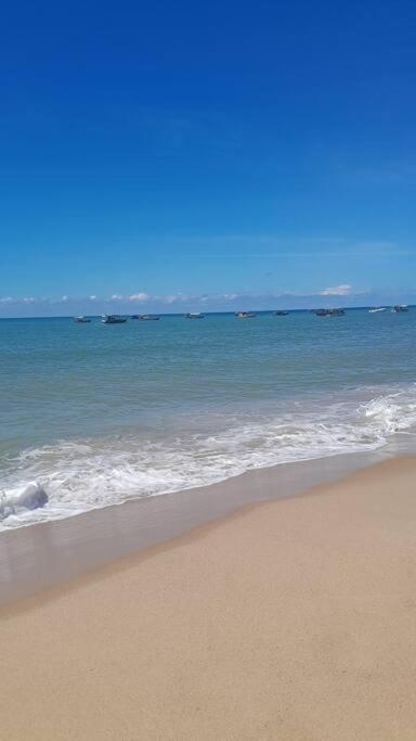 Village Em Lindo, Novo E Tranquilo A 400 M Da Da Espera